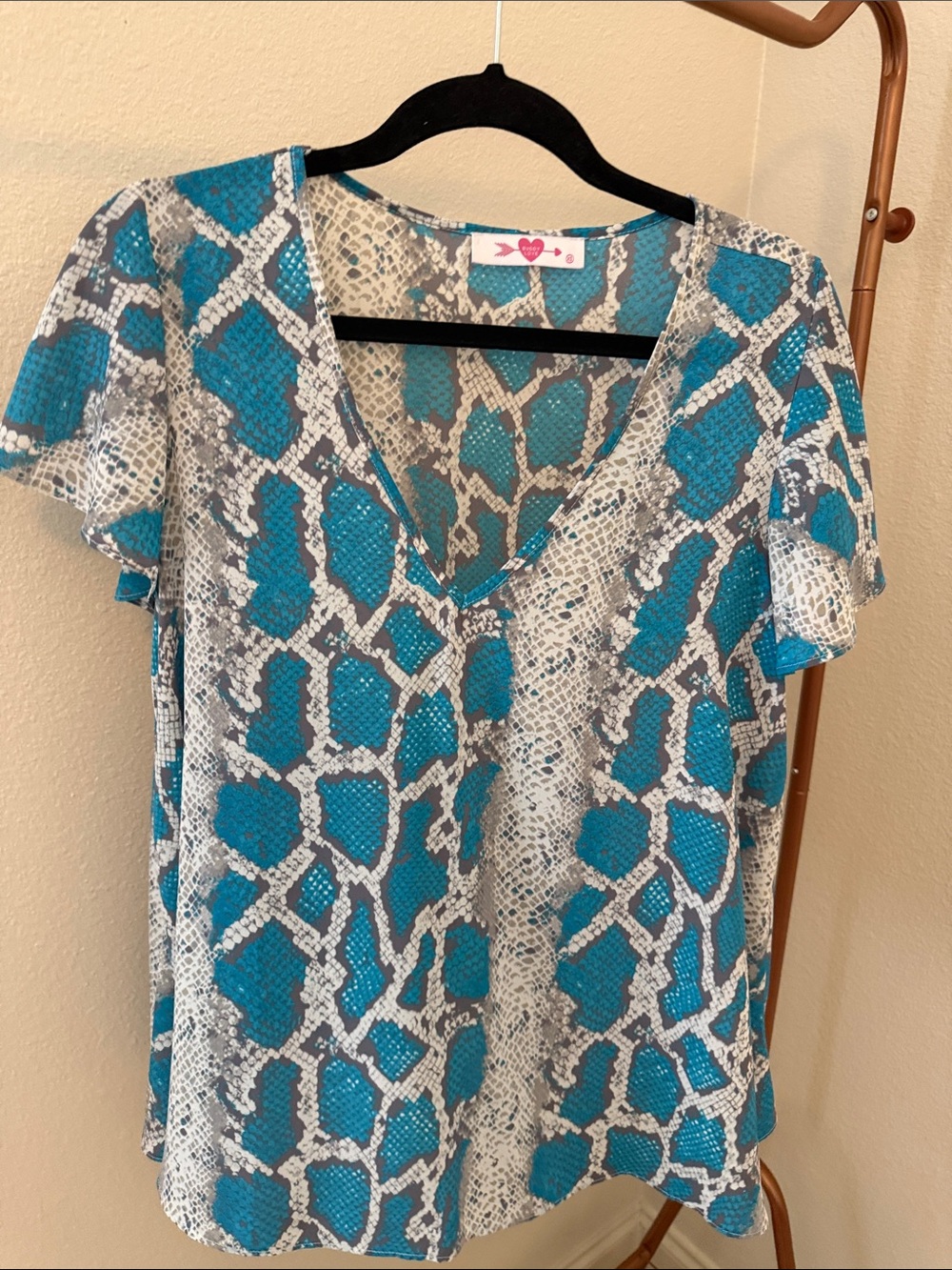 Buddy Love Teal and Gray Snake-Print V-Neck Short Sleeve Tee
